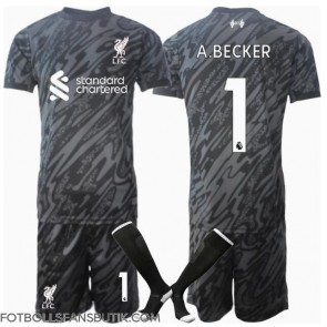 Liverpool Alisson Becker #1 Målvakt Replika Hemmatröja Barn 2024-25 Kortärmad (+ Korta byxor)